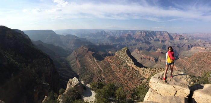 I actually had to build up some courage to step out onto that lone rock. But got this great view. Worth it~